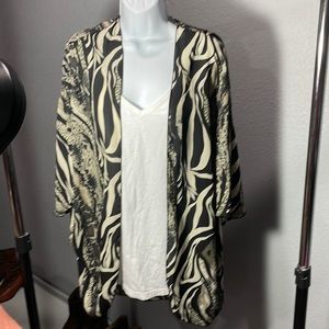 Joan animal print kimono